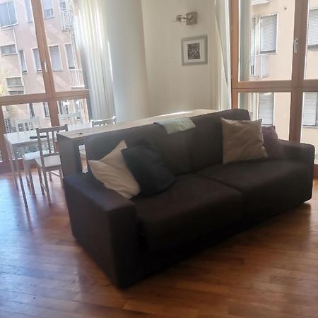 B&B Portello Милано Екстериор снимка
