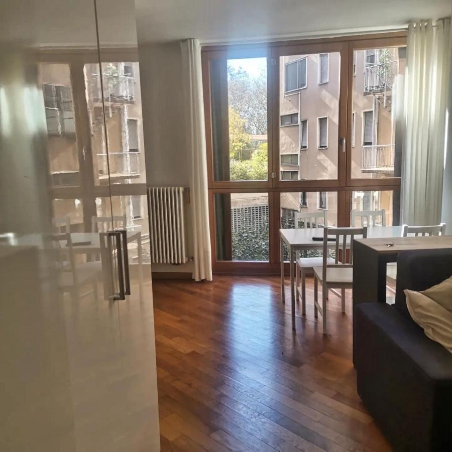 B&B Portello Милано Екстериор снимка